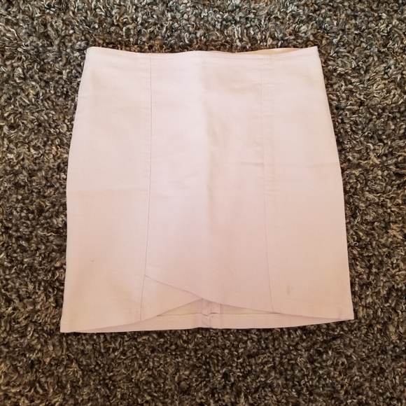 Used lavender asymmetrical pencil skirt - Picture 2 of 4